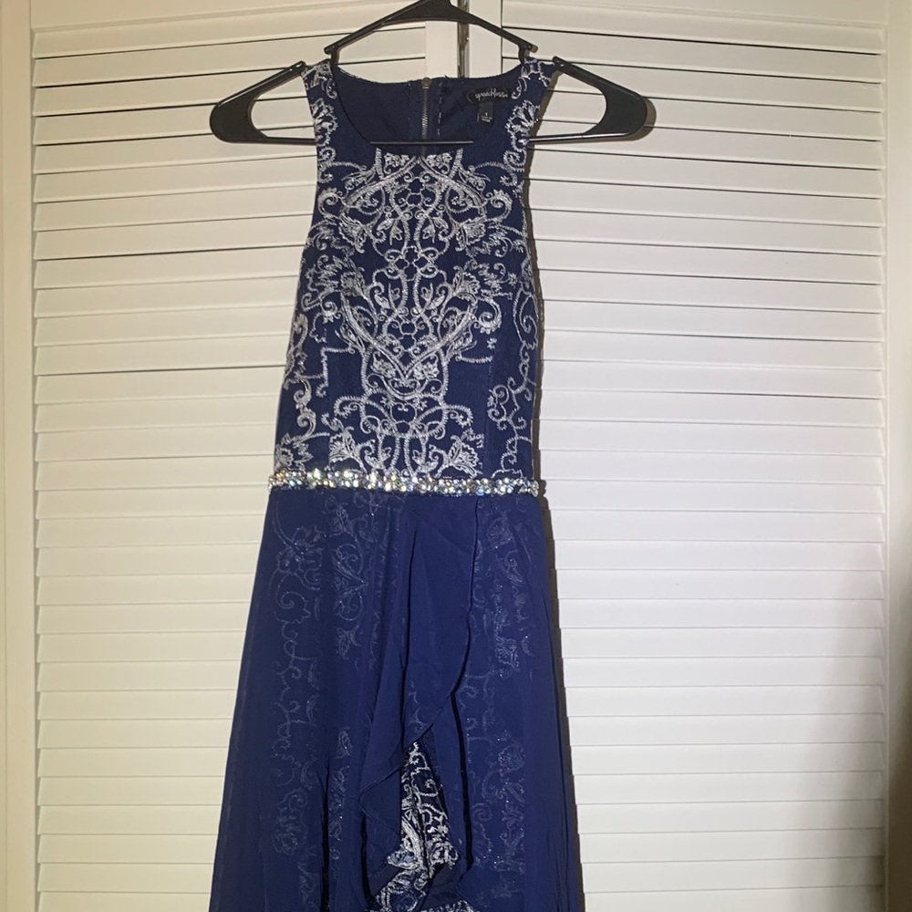 Junior’s speechless homecoming dress!